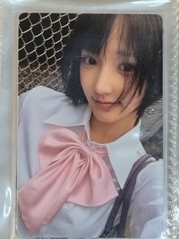 校服知裕