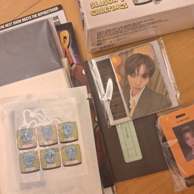 BND 2025 年曆 整圖含特典