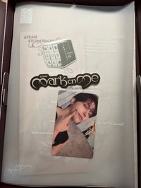 紅版2已拆專含小卡1張