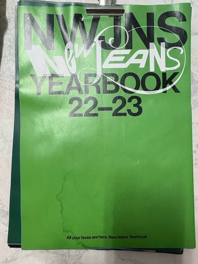 NewJeans 年書照片組