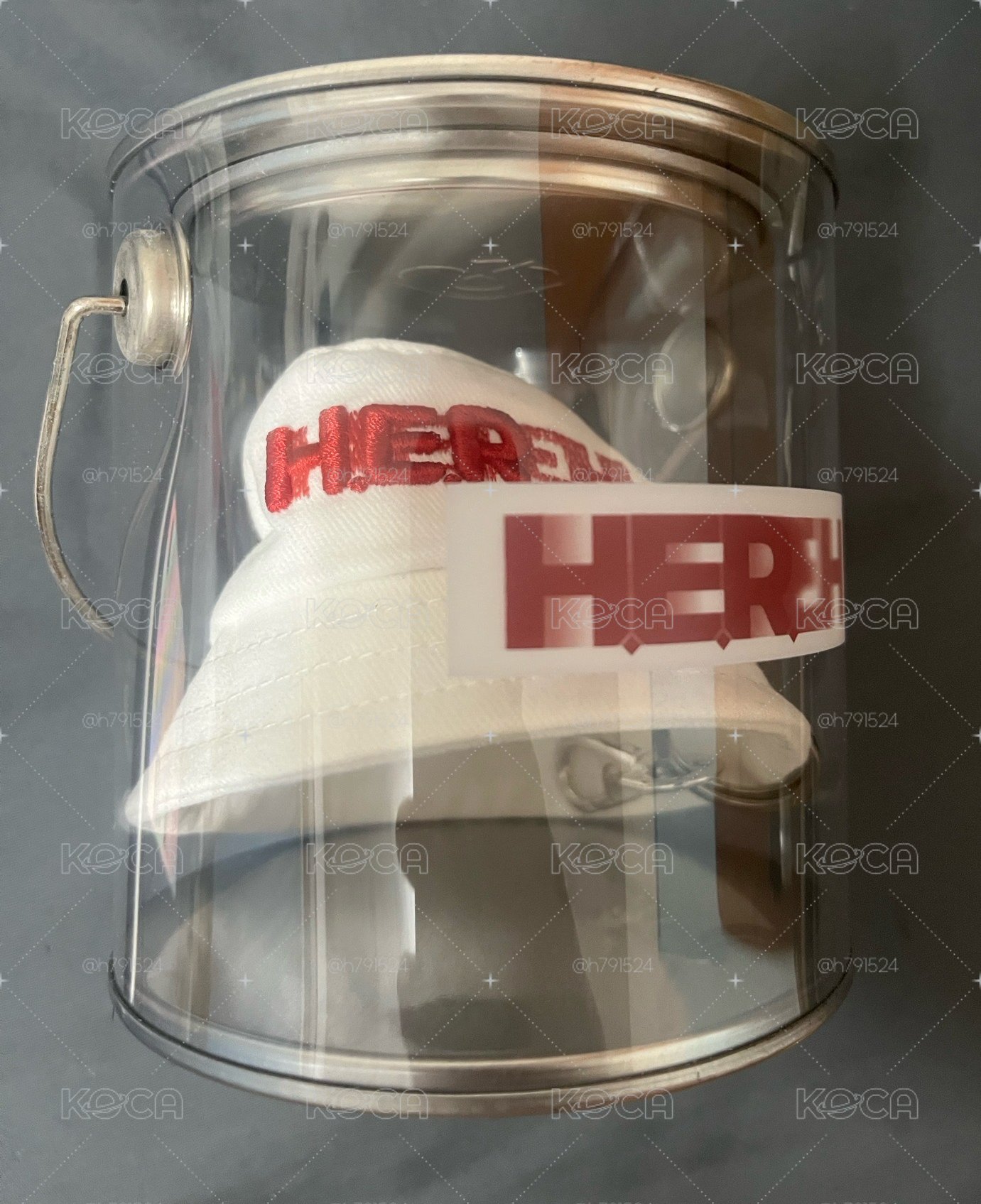 IU 李知恩 H.E.R 漁夫帽  白色 鑰匙圈