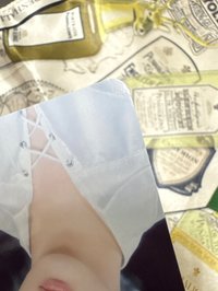 正臉琦（邊角微損）