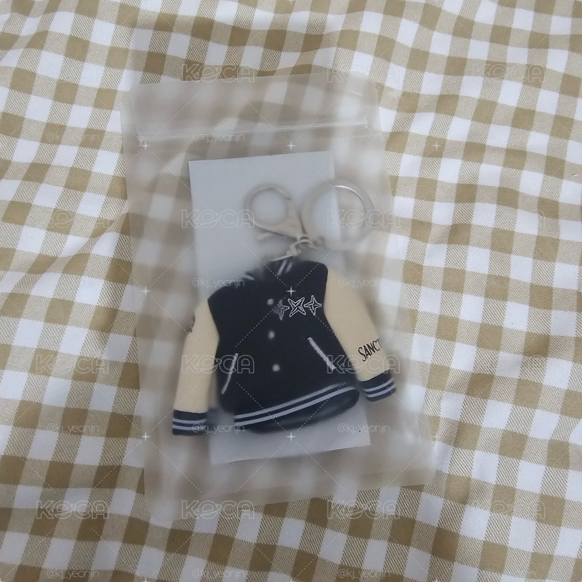 TXT 迷七 棒球外套吊飾