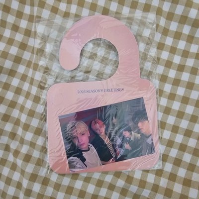 TXT 24年曆組（含特典）