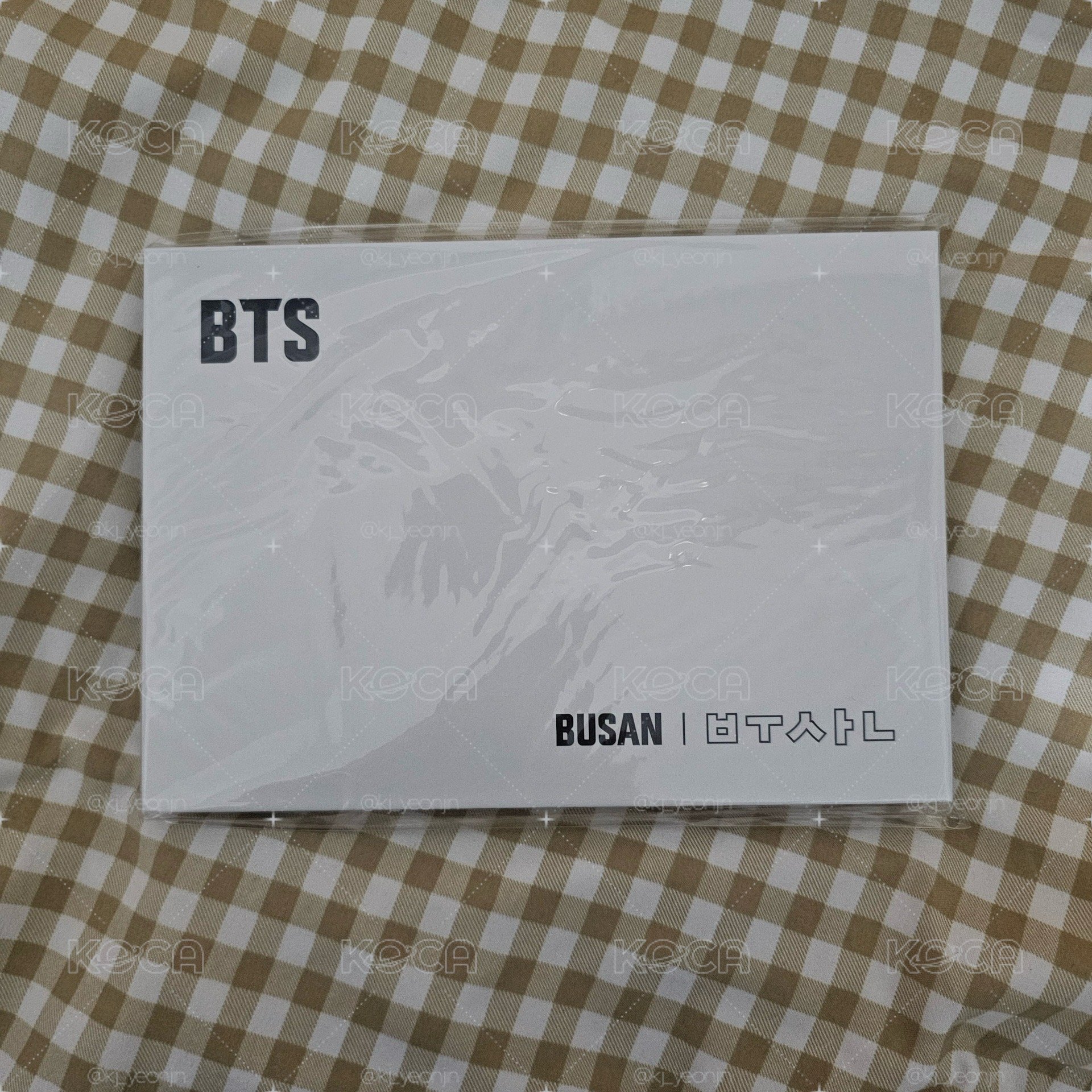 BTS Yet to come 釜山演唱會周邊 照片書