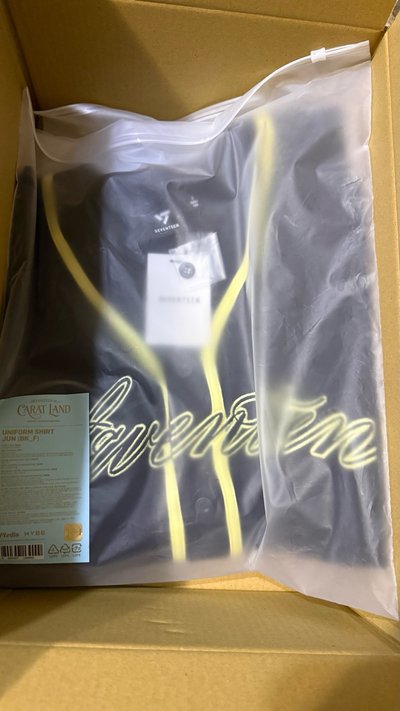 喆生日禮盒+俊克拉島球衣