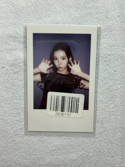 Jiwoo 萌萌貓爪 Focus kms RB版 特典卡 拍立得