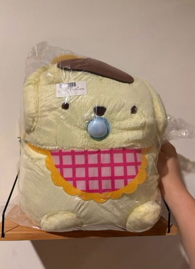 【小狐狸】三麗鷗 布丁狗 奶嘴 嬰兒 圍兜兜 大娃 Furyu景品