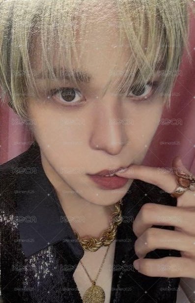 ATEEZ｜咬手指潤 GH5快閃店隨機卡