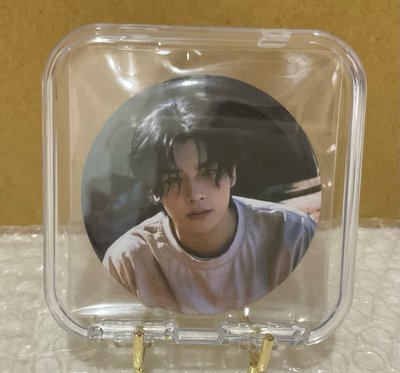 miniso+迷七徽章