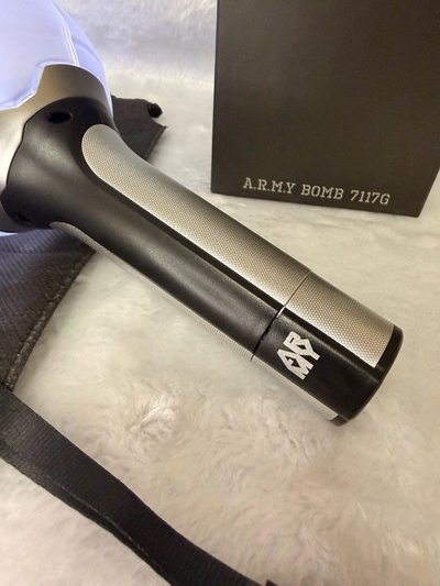 💜【絕版骨董級收藏｜官方正版】BTS 二代手燈 ARMY BOMB Ver.2（保存完整）競標 💜