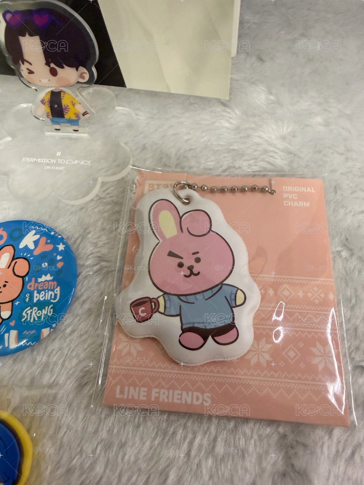 【絕版珍藏】BTS Jungkook 柾國 官方週邊小盤（立牌+吊飾+BT21 COOKY組合）