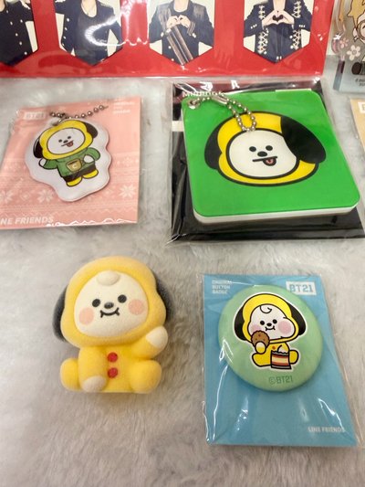 【絕版珍藏】BTS Jimin 智旻 官方週邊小盤（立牌+手帳+CHIMMY 吊飾/徽章組合）