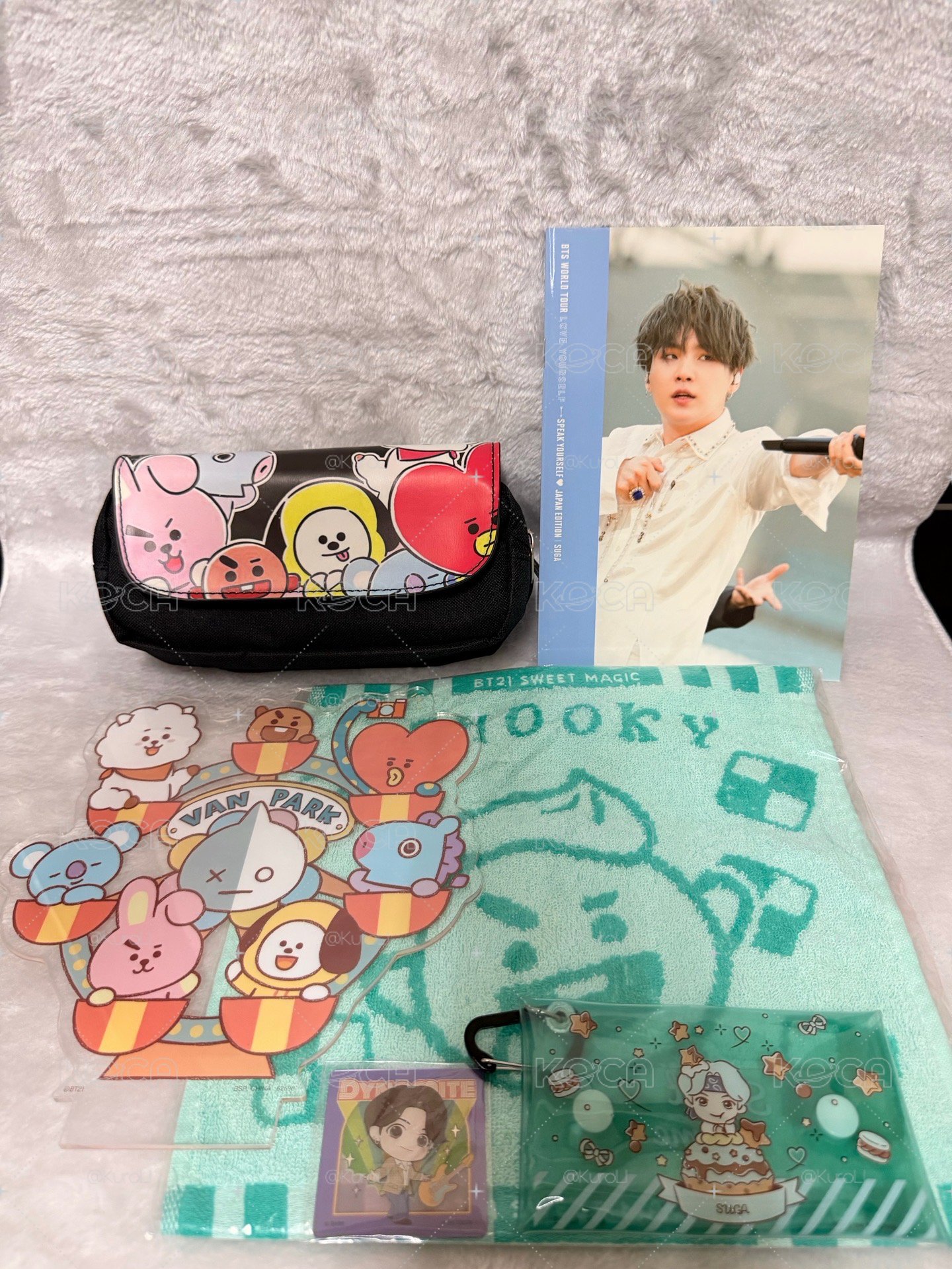 【絕版珍藏】BTS SUGA 官方週邊小盤(BT21 大壓克力板+全新收納鉛筆盒+SHOOKY 方巾)