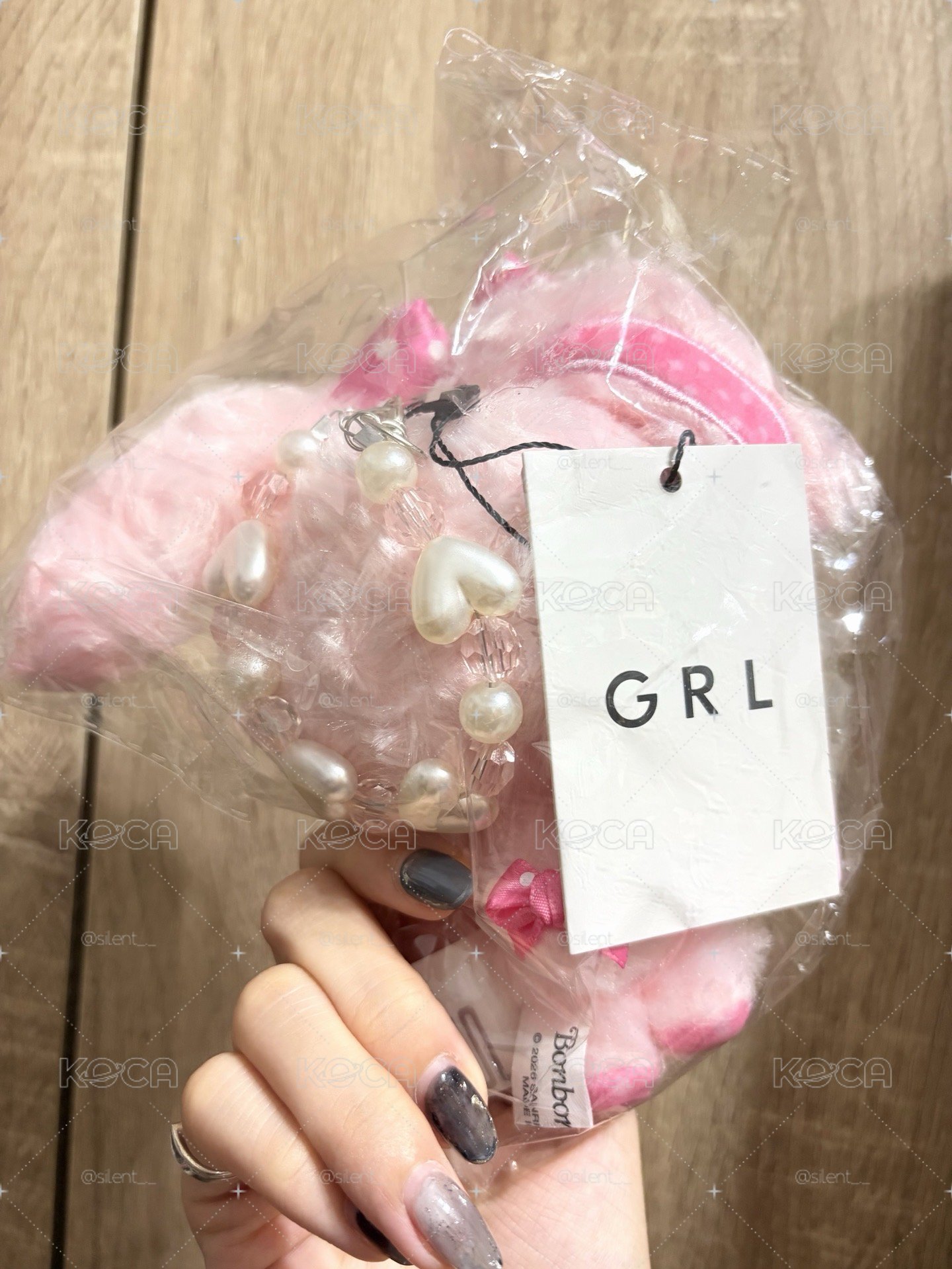 GRL蹦蹦兔吊飾