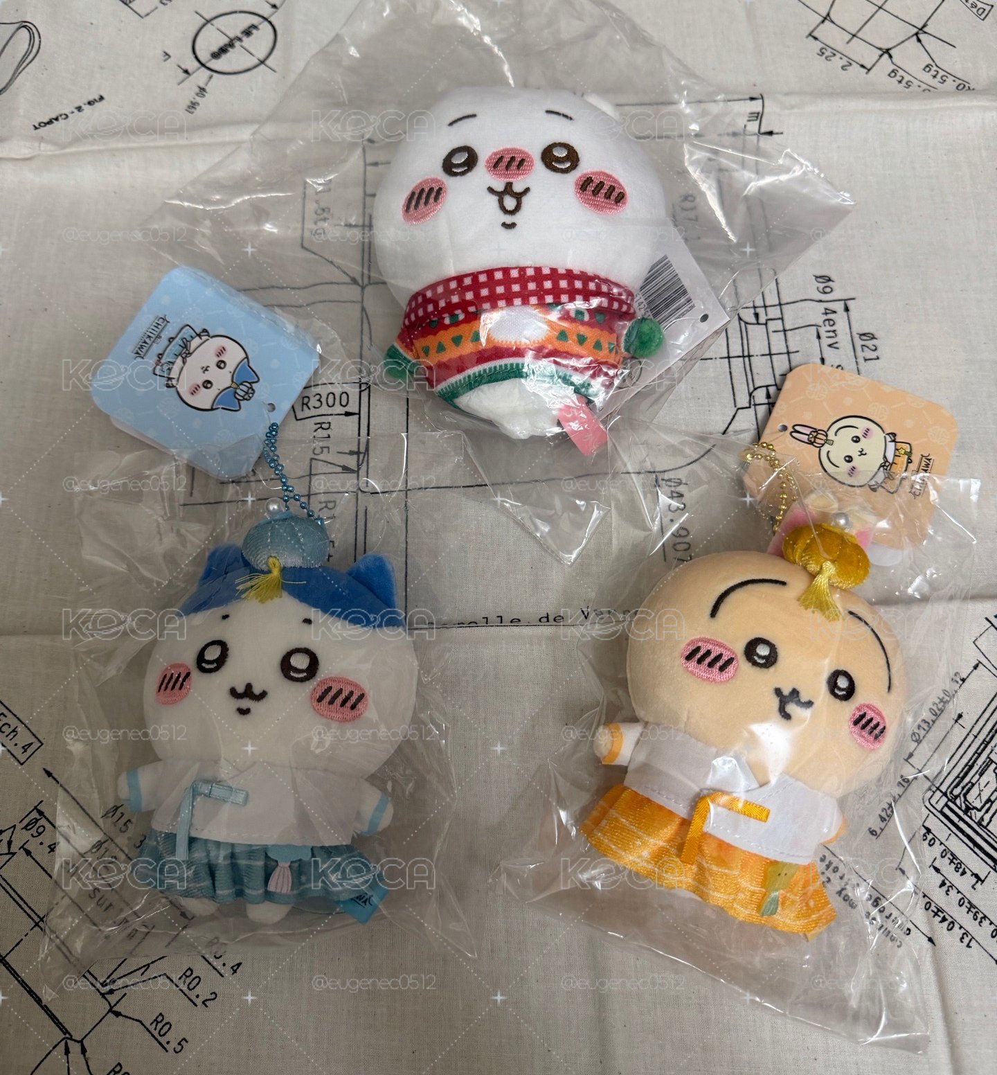 韓服小八+兔兔 & 聖誕毛衣吉伊