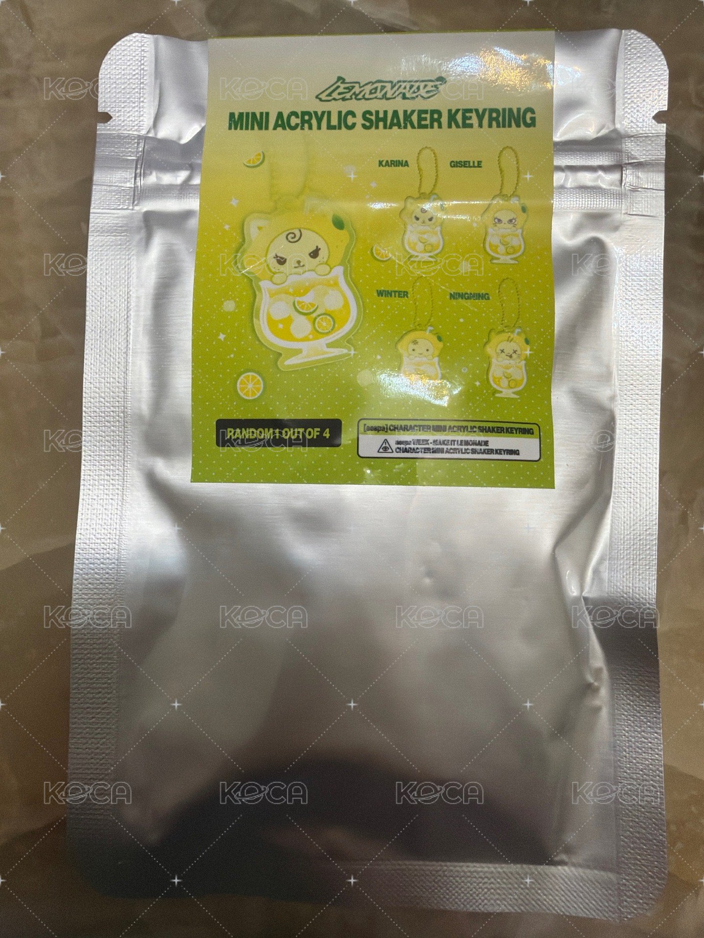 隨機搖搖吊飾未拆