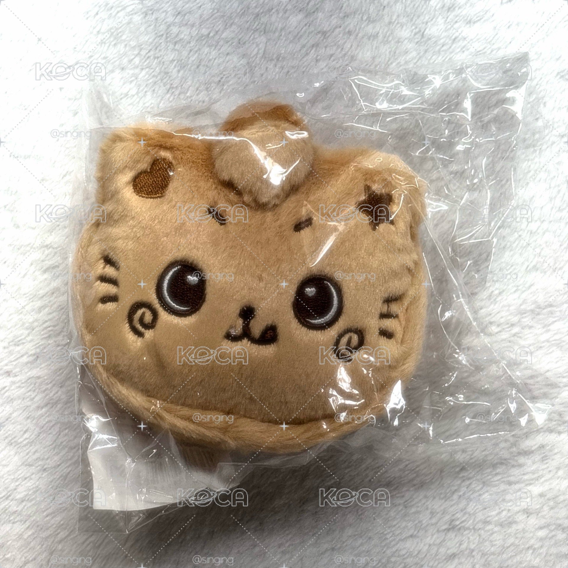 陸 麵包娃