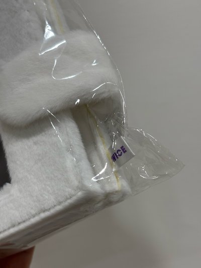 豆腐絨毛卡冊 全新
