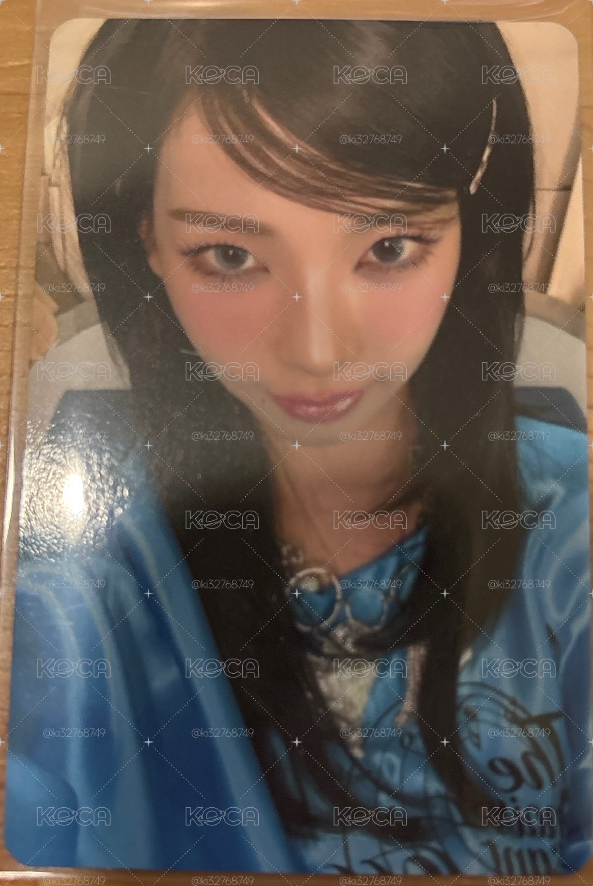 KISS N TELL Poster Ver 專輯卡 柚
