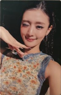 We made QQ音樂 特典卡 中文卡背