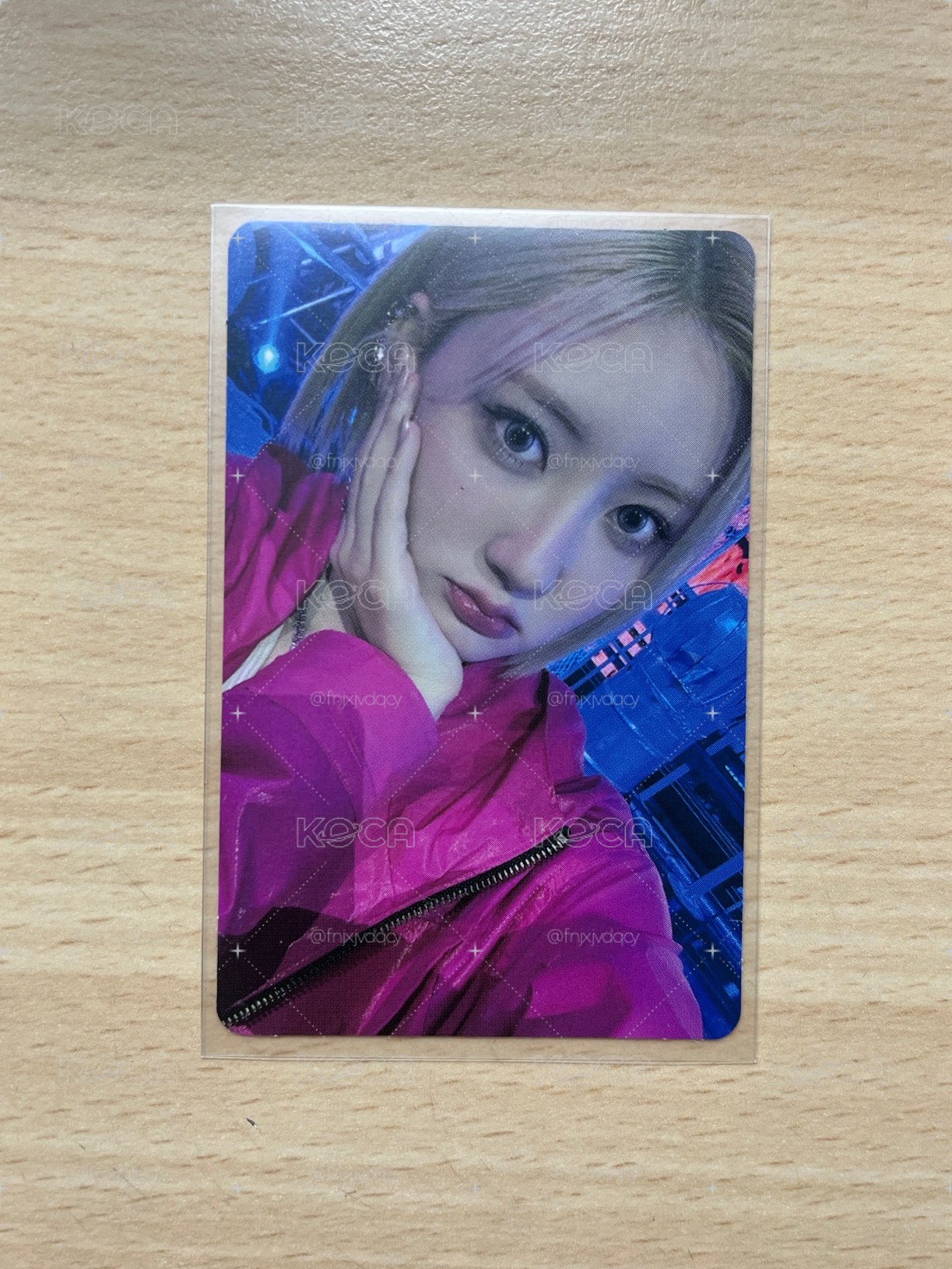 25世巡 絨毛卡套吊飾金髮托臉藍