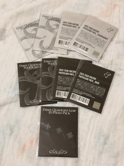 DASH亞巡 全新未拆卡包