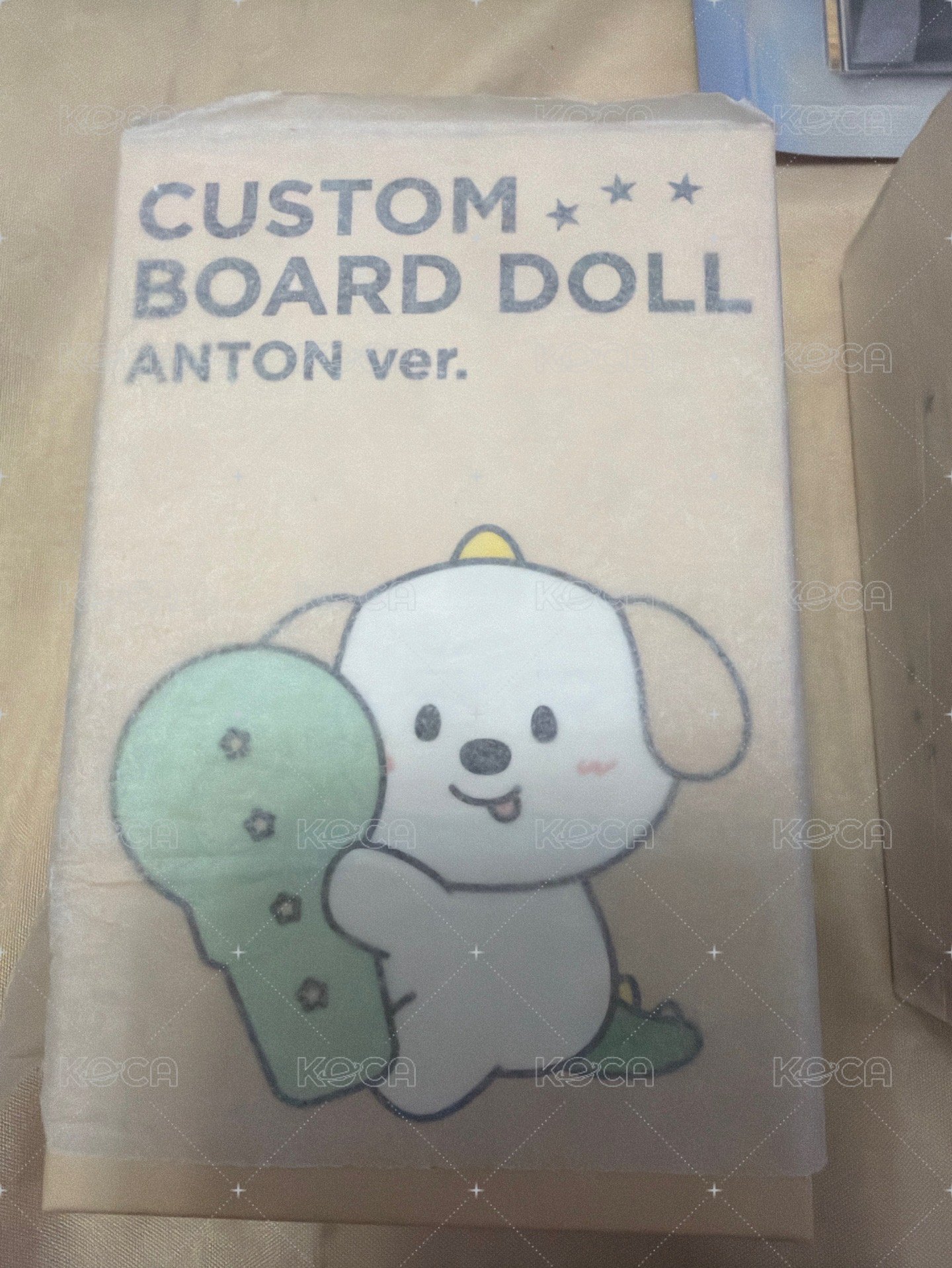 Anton 抱抱娃