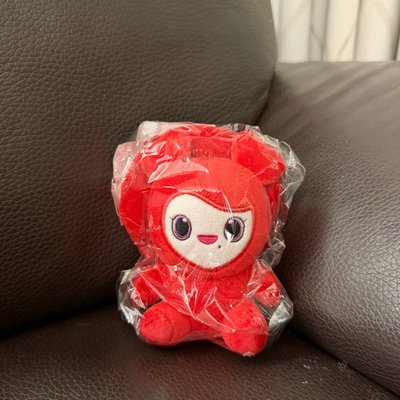 現貨六巡快閃店 磁吸坐姿娃