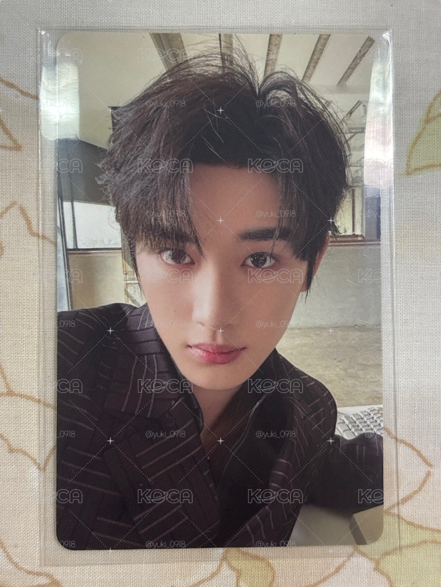 小丁 冠歲黑衣 💛