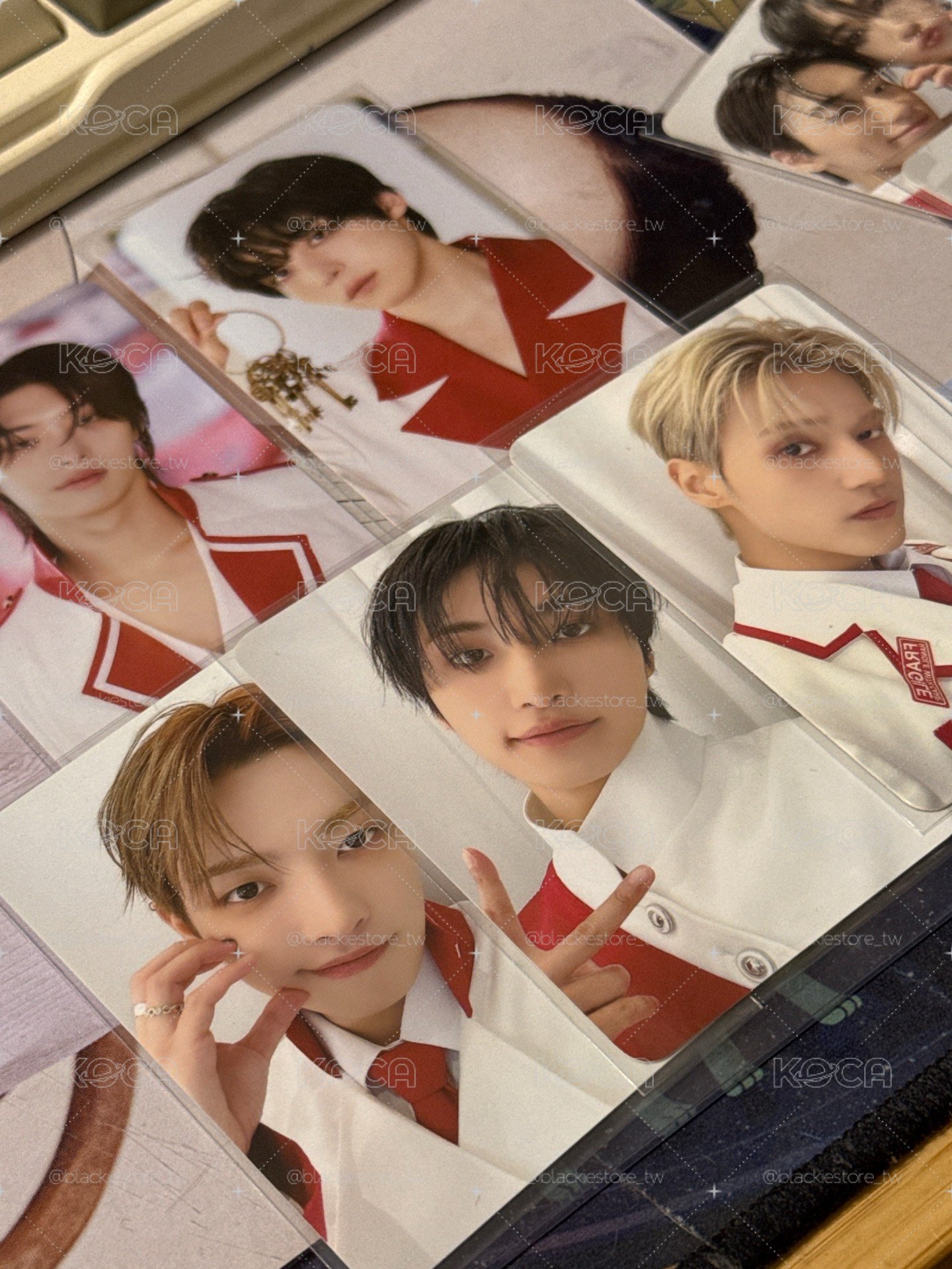 小卡區-Ateez in the calling一套五入