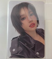 世巡娟