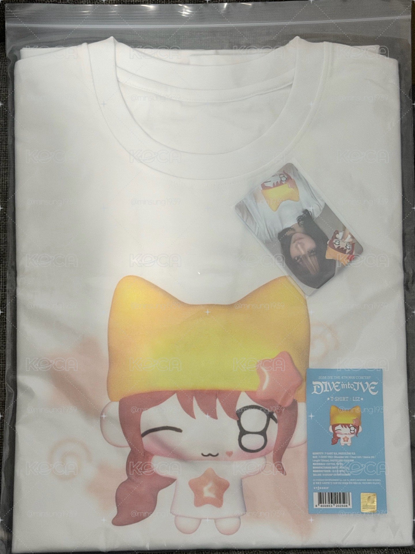 IVE T-shirt 栗、員（皆含卡）