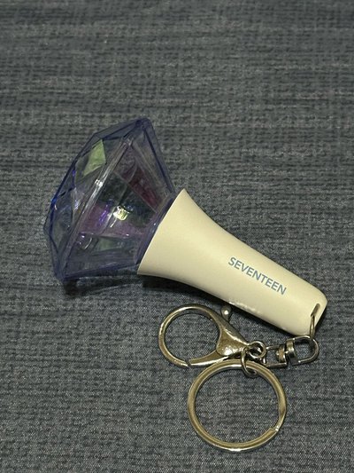 seventeen 迷你小手燈