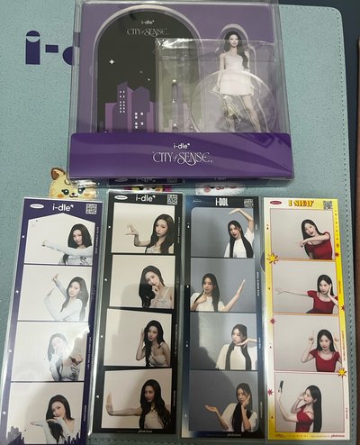 麵 展覽 旋轉立牌 / 人生四格 整圖