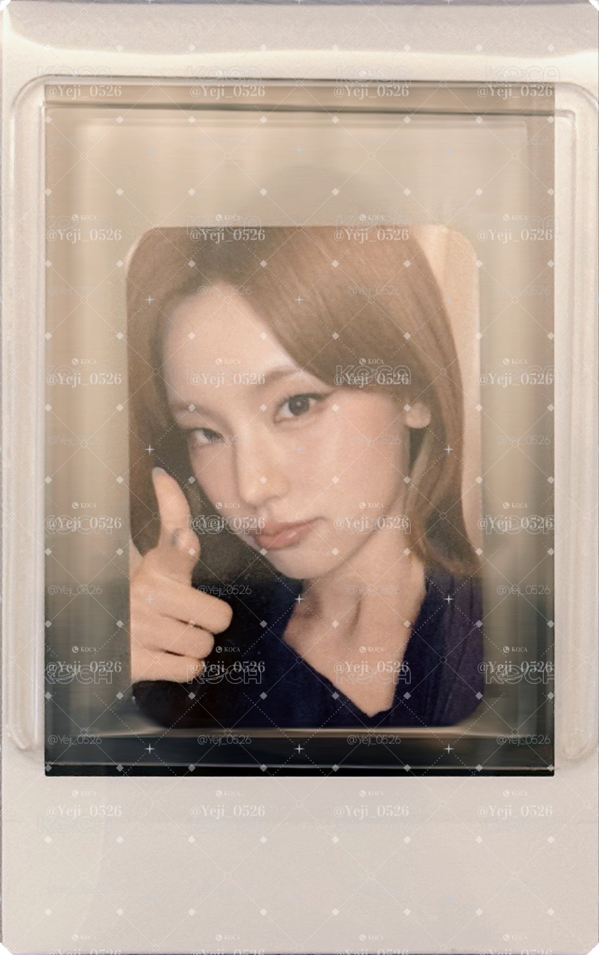 市場幾乎無人出‼️香港窗簾志 🈚️嘟嘴 🈶看鏡頭🫳🏻（噘嘴撒嬌🥺）妝造如迷你卡