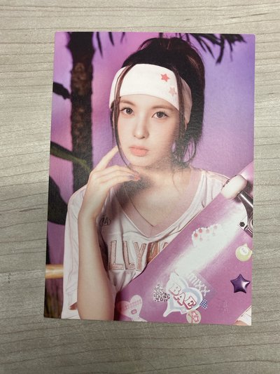 裴大卡，卡背很可愛(≧∇≦)