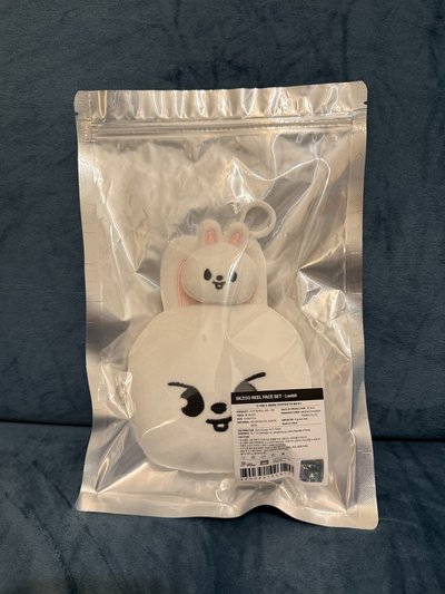 SKZOO 全球快閃店 旻城手燈娃 伸縮卡套