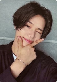 LOGO MERCH 一代手燈卡 周邊卡 