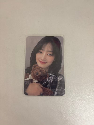 抱小熊妮