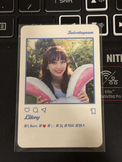 TWICE 志效 正規一專緝卡
