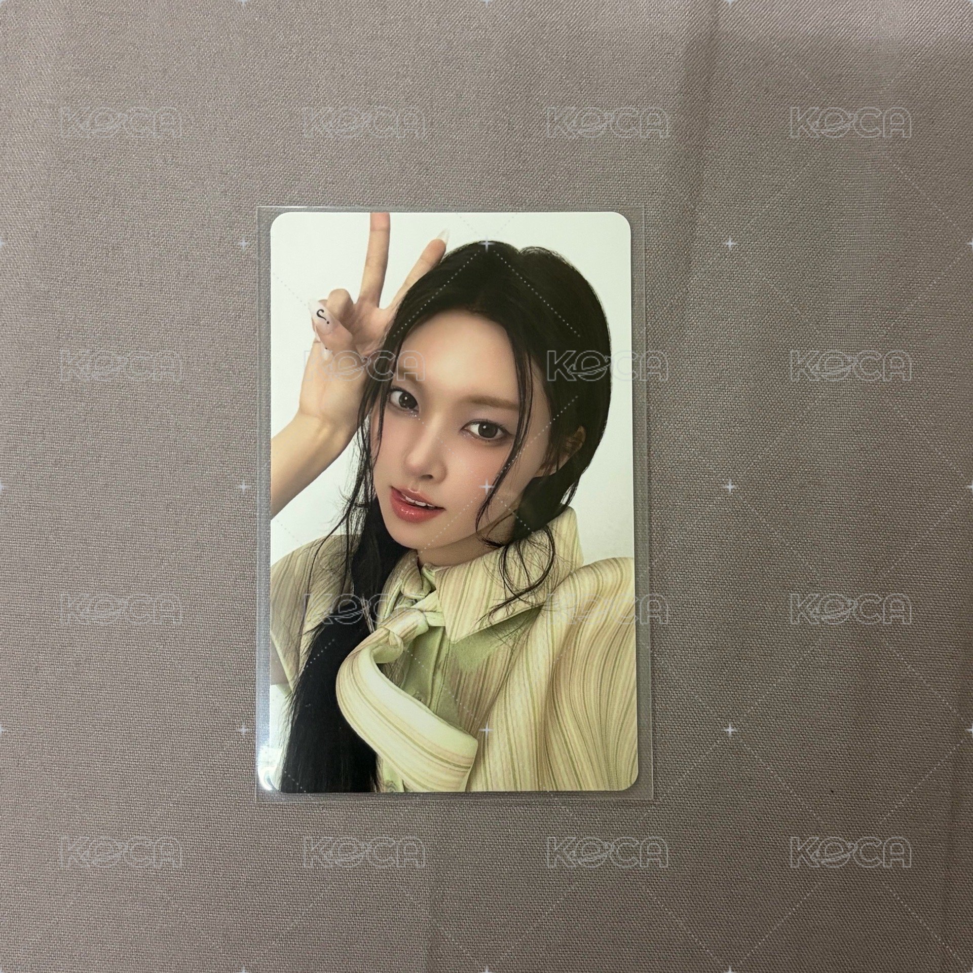 玧環球預售卡