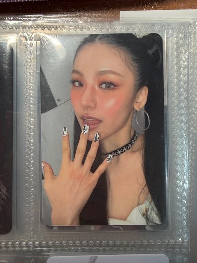 ITZY Yeji小卡