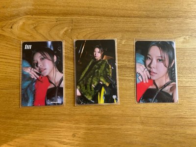 MAMAMOO mic on 粉紅專 輝卡們