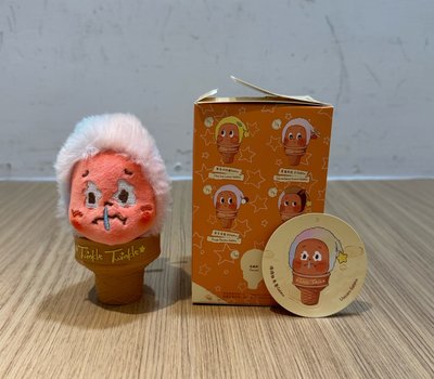 星星人《歡迎來到月球表面 冰淇淋毛絨掛件》隱藏款 綿綿獨角獸