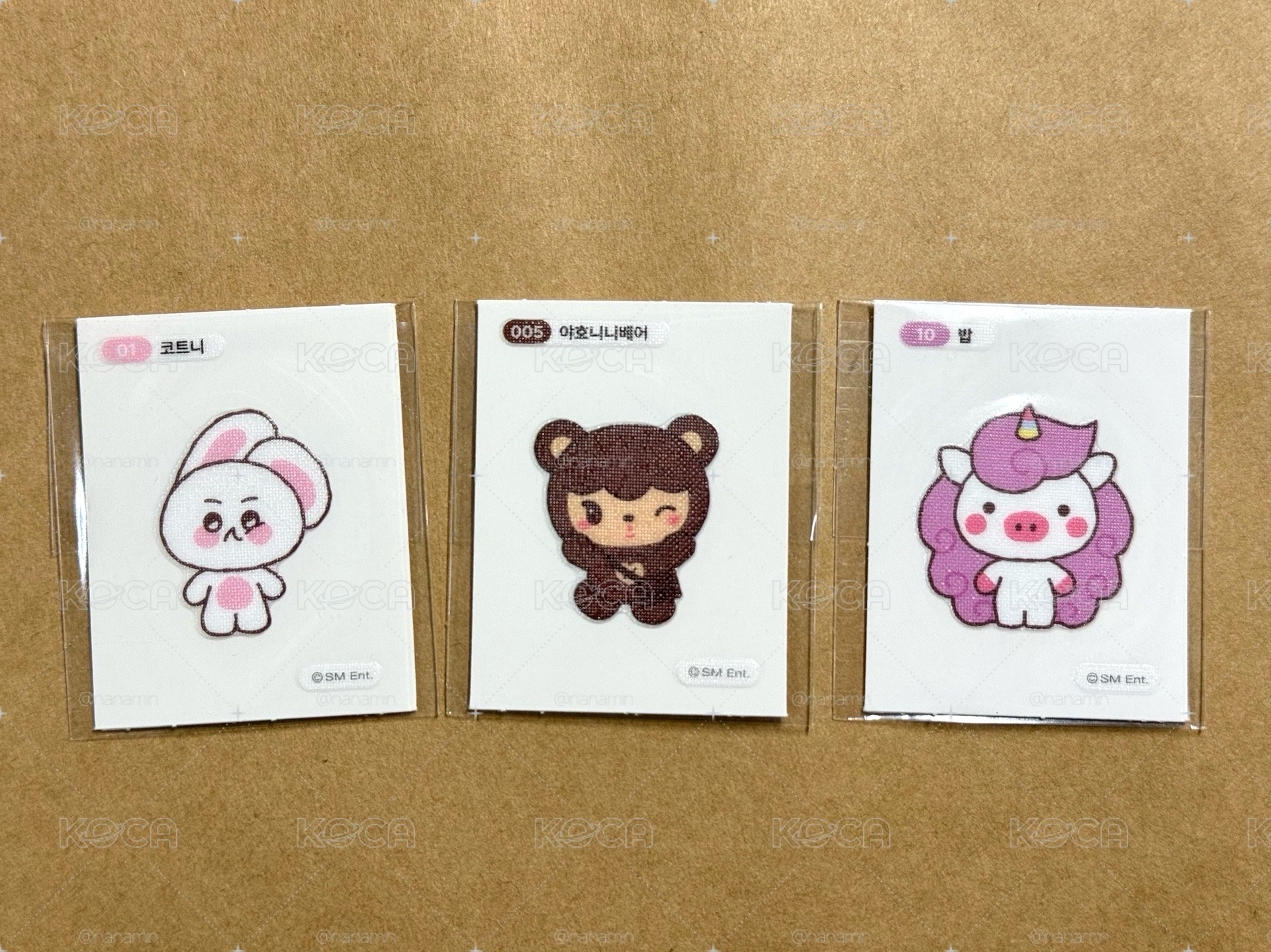 [現貨] EXO 壓力球、隨機徽章、滿額貼紙