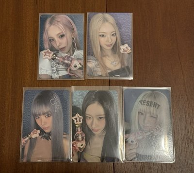 全新Motto外套+一堆卡
