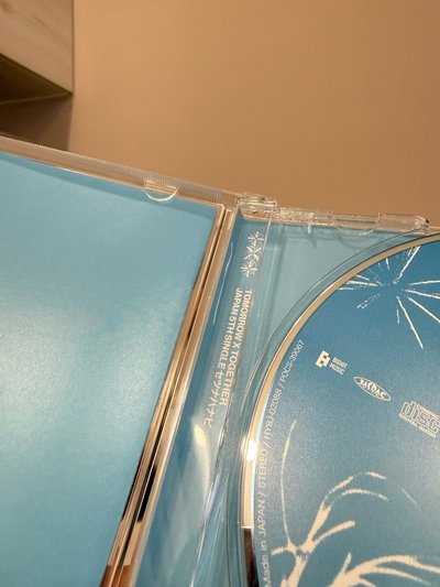 竣 日專全專含特典（已拆，有廠損刮痕如圖）
