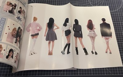 Ray 2026年11月號 封面：BABYMONSTER 附：拉頁&貼紙