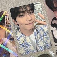 藍格紋帥哥